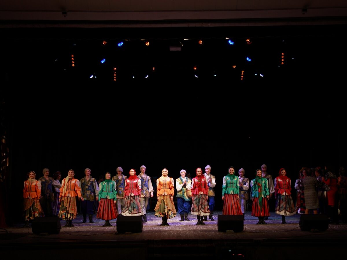 Ансамбль «Белые Росы» выступил на сцене Дворца культуры г. Солигорска