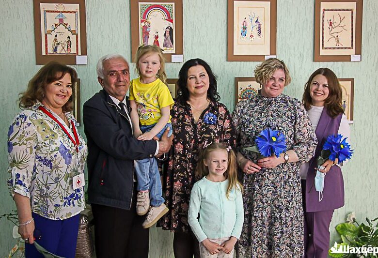 Детский транзит: Армения-Беларусь. Во Дворце культуры г. Солигорска открылась выставка
