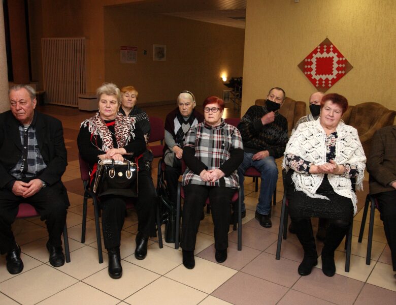В ДК г. Солигорска состоялся открытый диалог «Стареть? Нет времени!».