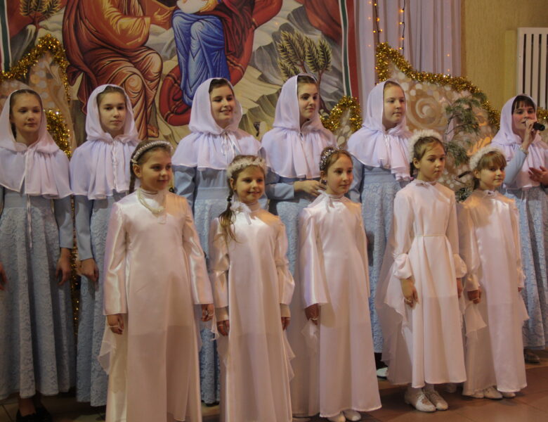 «Чудный праздник Рождество». Во Дворце культуры г. Солигорска прошла благотворительная акция