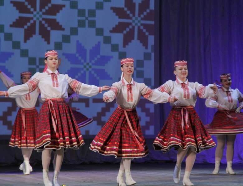 В ДК г. Солигорска состоялся отчетный концерт ДШИ Минской области