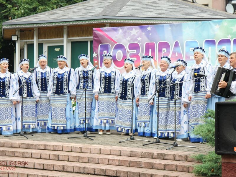 Музыка, игры, шашлыки. Как Солигорск отмечает День Независимости Беларуси. ФОТОРЕПОРТАЖ