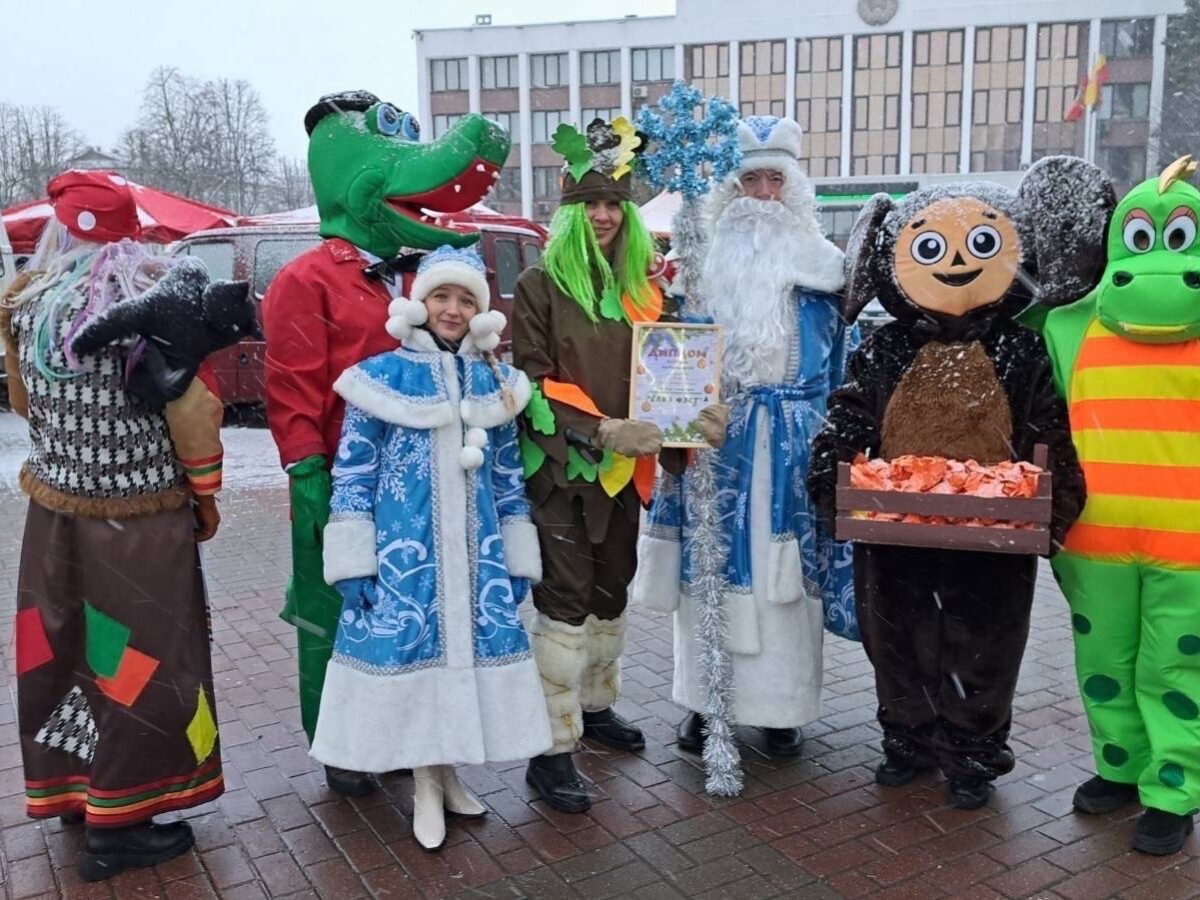 Смотр-конкурс поздравительных программ «Ёлка-Фэст» прошел в ДК г. Солигорска