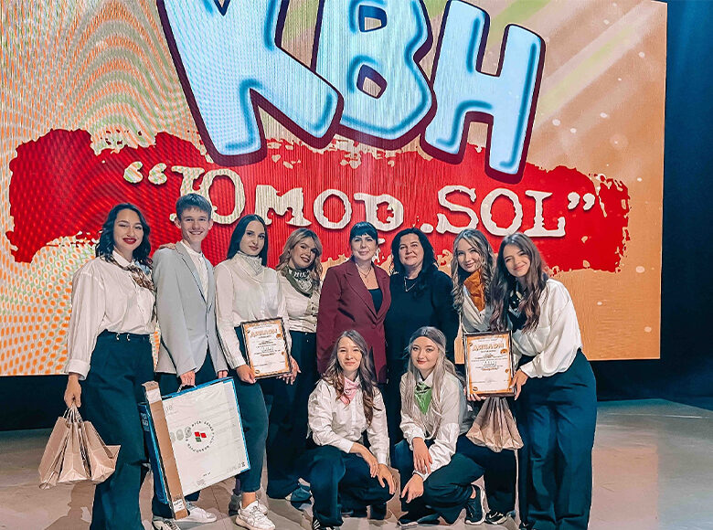 «Юмор.SOL». Как прошел районный конкурс КВН в Солигорске. ФОТОРЕПОРТАЖ