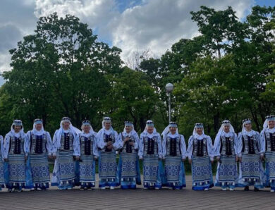 В Парке четырех стихий прошла концертная программа НХНП «Родны напеў» Дворца культуры г. Солигорска