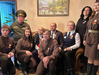 В рамках акции «Память» поздравили ветерана ВОВ Легкого Филиппа Николаевича