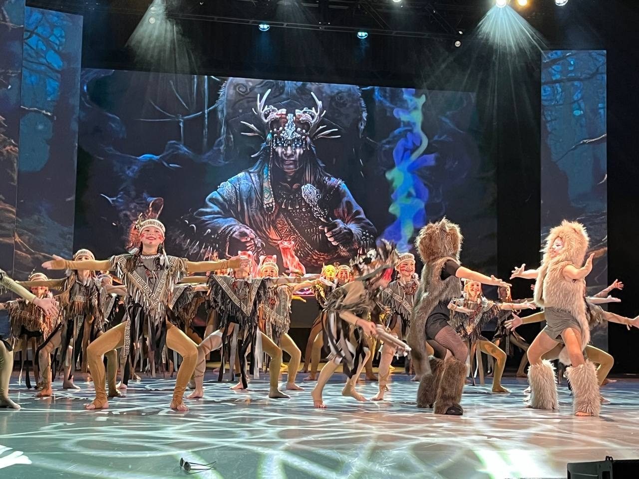 Состоялся концерт ЗЛК РБ народного хореографического ансамбля «Сузор’е»