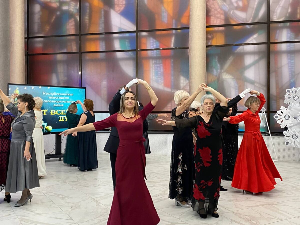 Cостоялось открытие республиканской новогодней благотворительной акции «От всей души»