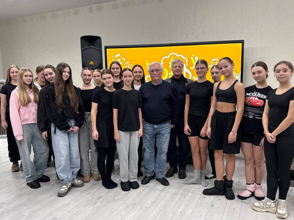 Во Дворце культуры г. Солигорска проходит проект «Познай творческую Беларусь»