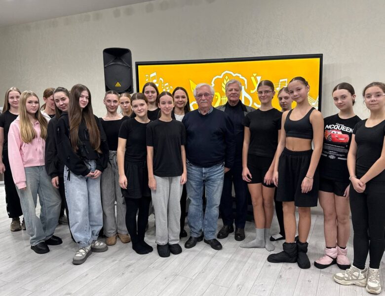 Во Дворце культуры г. Солигорска проходит проект «Познай творческую Беларусь»