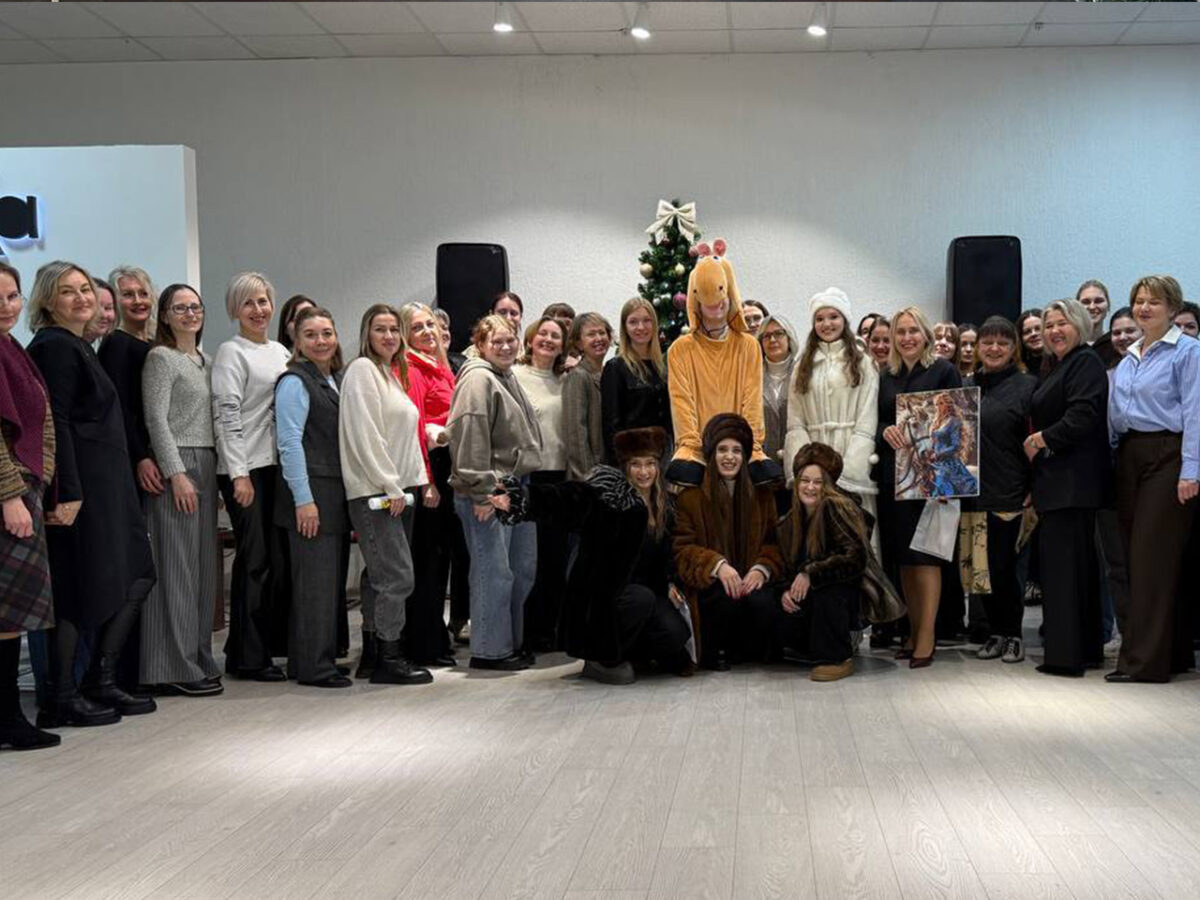 Поздравления с Наступающим Рождеством и Новым годом принимало ЗАО «КАЛИНКА»