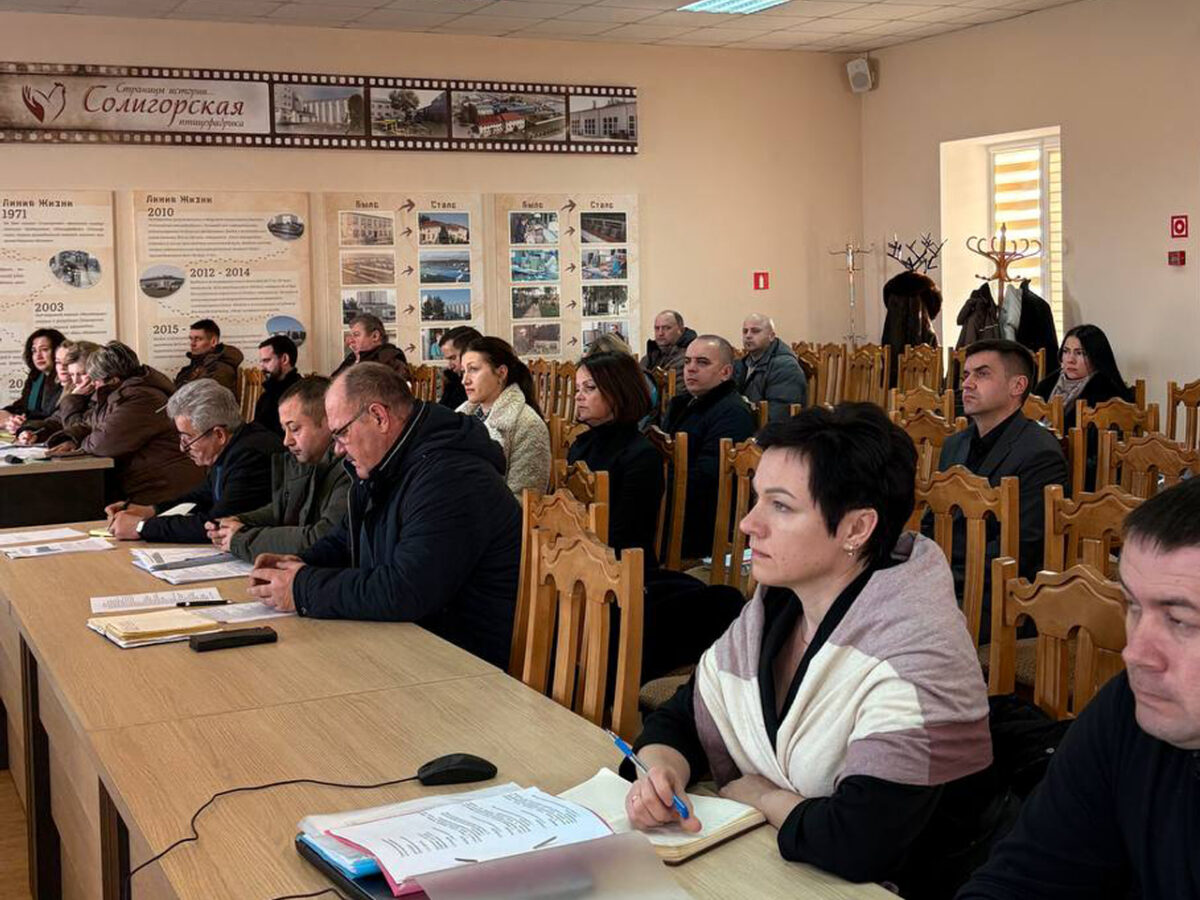 На Солигорской птицефабрике обсудили будущее страны и роль молодежи