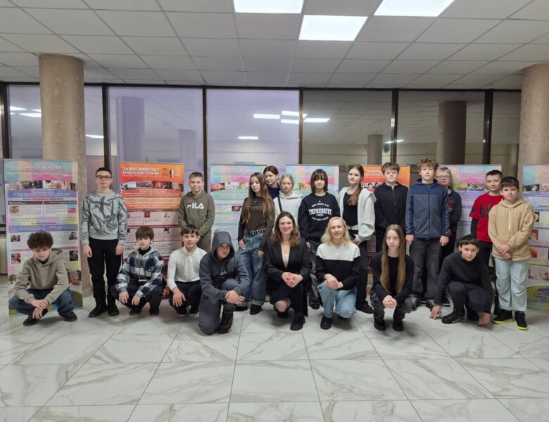 Выходные с пользой: учащиеся Солигорских школ обсудили важность семьи и здорового образа жизни