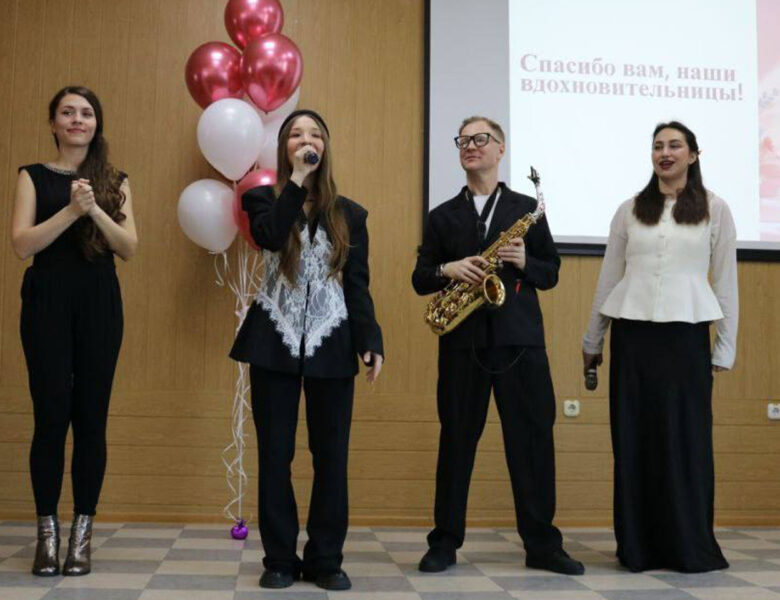 Энергия весны и красоты в Слуцких электрических сетях!