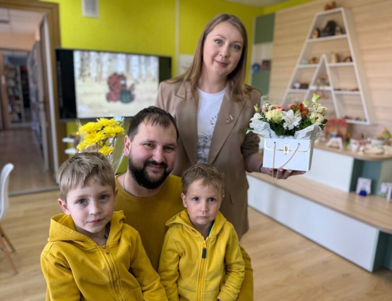 Ёжики поселились в библиотеке до 25 апреля!