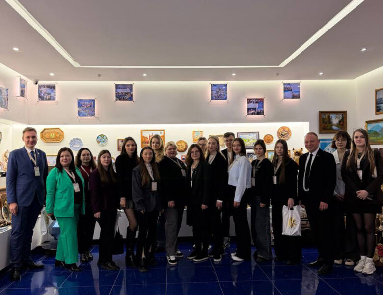 Старт масштабного диалога: в Минске открылся молодежный форум «Д.И.А.Л.О.Г.И»