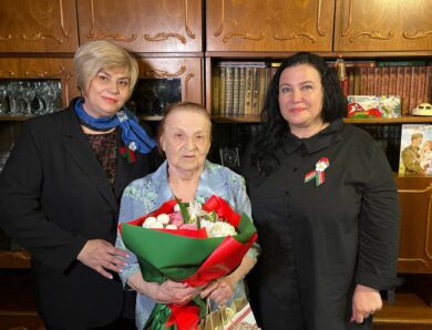 Выжила, выстояла, сохранила любовь к жизни. В Солигорске поздравили жительницу блокадного Ленинграда