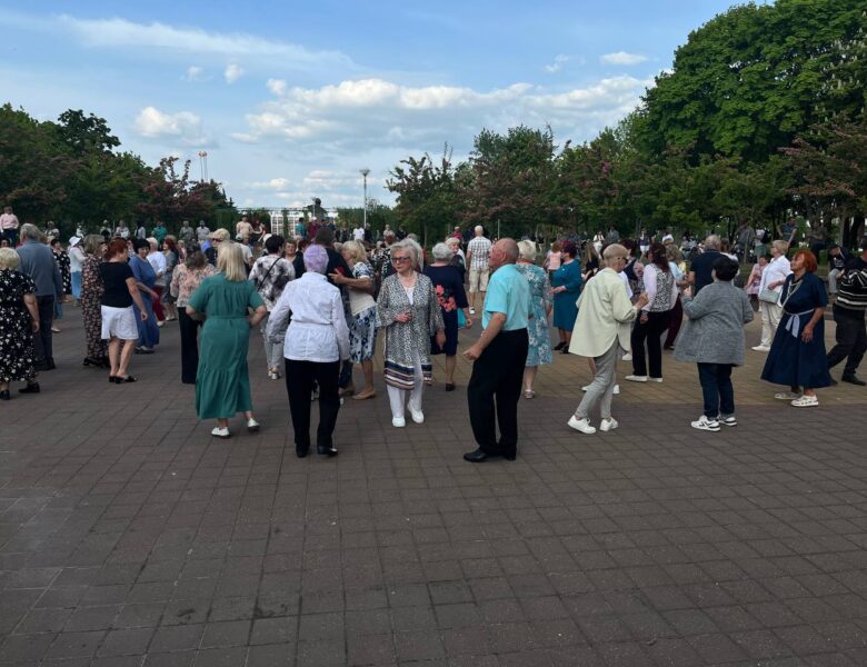Солигорск с музыкой, поэзией и танцами — как прошли выходные